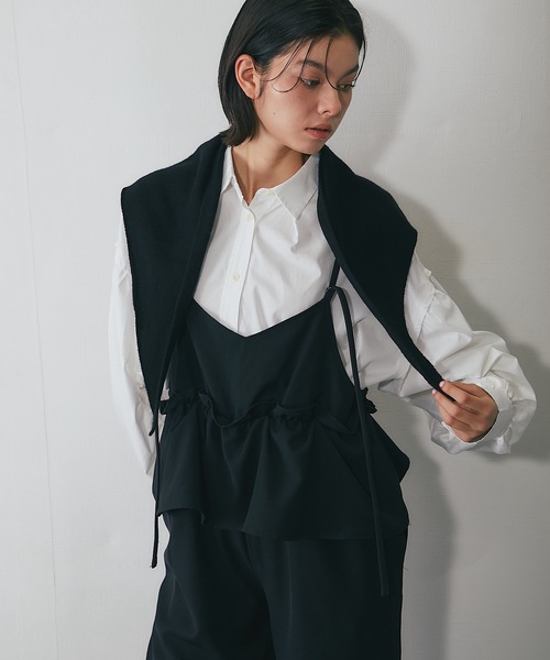 SMILE ORCHID（スマイルオーキッド）の「毛100％トライアングルスカーフ（ストール/ショール・レディース・グレイッシュベージュ/ブラック/アイボリー/グレー・FREE）」の7枚目の写真