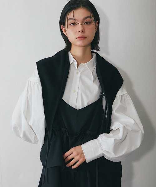 SMILE ORCHID（スマイルオーキッド）の「毛100％トライアングルスカーフ（ストール/ショール・レディース・グレイッシュベージュ/ブラック/アイボリー/グレー・FREE）」の8枚目の写真