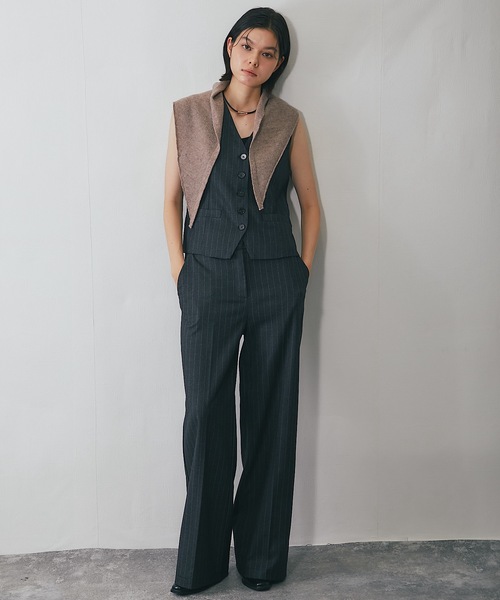 SMILE ORCHID（スマイルオーキッド）の「毛100％トライアングルスカーフ（ストール/ショール・レディース・グレイッシュベージュ/ブラック/アイボリー/グレー・FREE）」の18枚目の写真