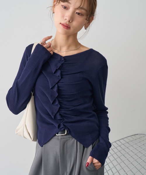 NOGLE(ノグル)の「【NOGLE/ノグル】フリルギャザーエアリーカーディガン(カーディガン/ボレロ・レディース・レッド/アイボリー/ネイビー/グレー・FREE)」の3枚目の写真