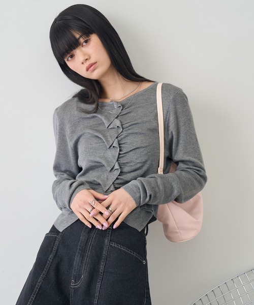 NOGLE(ノグル)の「【NOGLE/ノグル】フリルギャザーエアリーカーディガン(カーディガン/ボレロ・レディース・レッド/アイボリー/ネイビー/グレー・FREE)」の10枚目の写真