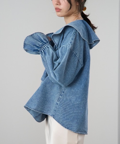 TRIANGLE PALETTE（トライアングルパレット）の「デニムフリルビッグカラーブラウス（シャツ/ブラウス・レディース・ブルー/ブラック/アイボリー/インディゴブルー・FREE）」の7枚目の写真