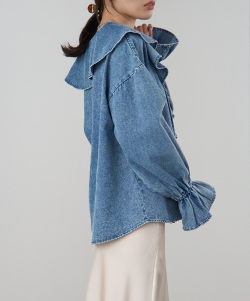 TRIANGLE PALETTE（トライアングルパレット）の「デニムフリルビッグカラーブラウス（シャツ/ブラウス・レディース・ブルー/ブラック/アイボリー/インディゴブルー・FREE）」の10枚目の写真