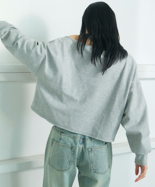 ELLEgirl（エルガール）の「スタッズチョーカー付きオフショルプルオーバー（スウェット・レディース・杢グレー・FREE）」の10枚目の写真