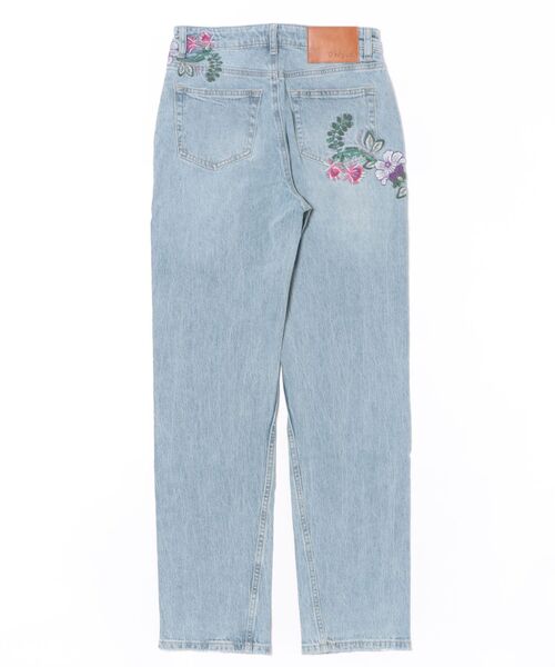 Desigual(デシグアル)の「花柄ヴィンテージウォッシュ ストレートデニムパンツ(デニムパンツ・レディース・ブルー・34/36/38/40/42/44)」の5枚目の写真