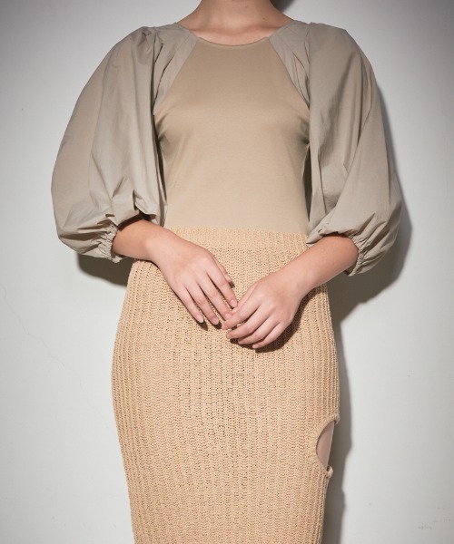 leinwande(ラインヴァンド)の「Tucked Sleeve Bodysuits(Tシャツ/カットソー・レディース・カーキ・ONE SIZE)」の4枚目の写真