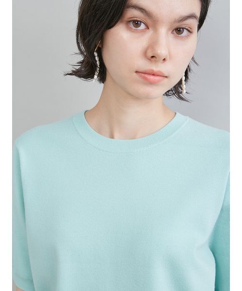 Mila Owen(ミラオーウェン)の「コットンブレンドクールネックニット(ニット/セーター・レディース・ライトベージュ/チャコールグレー/ミント・F)」の8枚目の写真