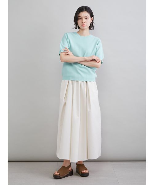 Mila Owen(ミラオーウェン)の「コットンブレンドクールネックニット(ニット/セーター・レディース・ライトベージュ/チャコールグレー/ミント・F)」の12枚目の写真