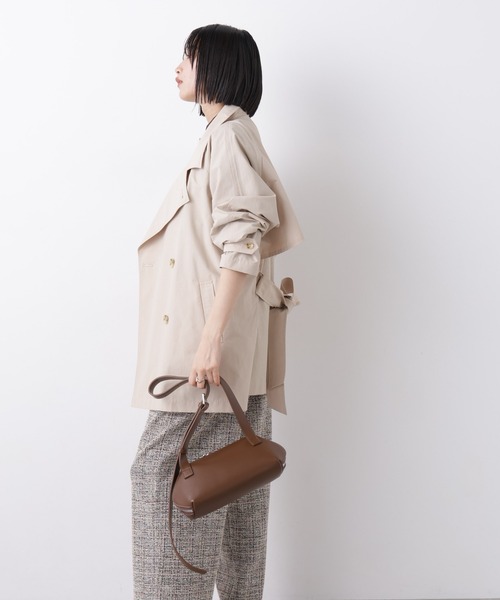 NANO universe(ナノユニバース)の「撥水&花粉ガード ショートトレンチコート(トレンチコート・レディース・カーキ/ライトベージュ/ベージュ・FREE)」の21枚目の写真