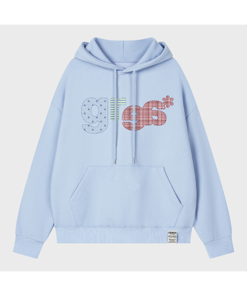 GRAVER（グレーバー）の「[ユニセックス]GRAE-S PATCH フードパーカー_3カラー（パーカー・レディース・ブラック/ホワイト/スカイブルー・SMALL/MEDIUM/LARGE）」の3枚目の写真