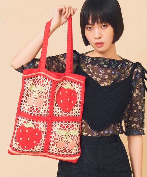 Casselini(キャセリーニ)の「Casselini(キャセリーニ)クロシェトートバッグ(トートバッグ・レディース・ブラック/レッド/ブルー・FREE)」の3枚目の写真
