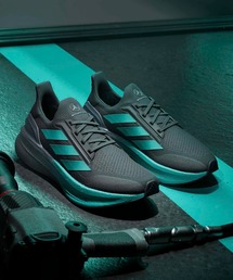 adidas（アディダス）の「MERCEDES-AMG PETRONAS F1チーム ウルトラブースト 5X M / MERCEDES-AMG PETRONAS FORMULA ONE TEAM Ultraboost 5X M / アディダス adidas（スニーカー）」