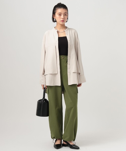 BAYFLOW(ベイフロー)の「ストレッチカーゴバレルパンツ(カーゴパンツ・レディース・ベージュ/カーキ・MEDIUM/SMALL)」の12枚目の写真