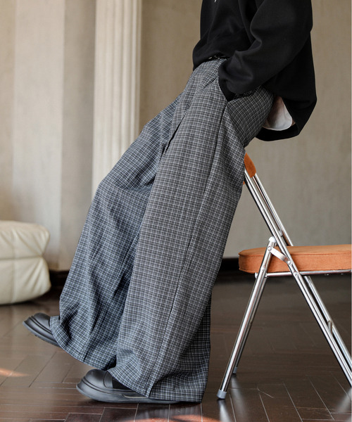 neos(ネオス)の「【neos】ワイド バルーン バレル チェックパンツ スラックス ルーズシルエット メンズ ユニセックス(スラックス・メンズ・ブラウン/ブラック・MEDIUM/LARGE/X-LARGE/XX-LARGE/XXX-LARGE)」の4枚目の写真