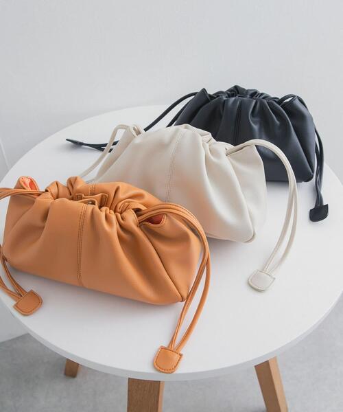 URBAN RESEARCH DOORS（アーバンリサーチドアーズ）の「2way巾着ショルダー（ショルダーバッグ・レディース・オレンジ系その他/アイボリー/ブラック・ONE）」の6枚目の写真