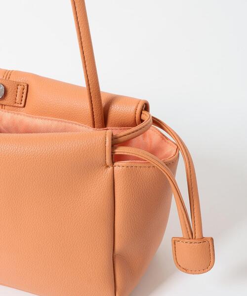 URBAN RESEARCH DOORS（アーバンリサーチドアーズ）の「2way巾着ショルダー（ショルダーバッグ・レディース・オレンジ系その他/アイボリー/ブラック・ONE）」の13枚目の写真