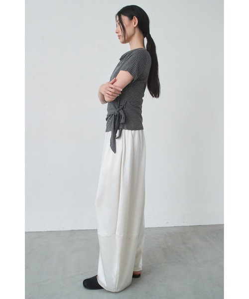ANF.MUU(アンフムー)の「サテンボリュームパンツ(その他パンツ・レディース・ブラック/ホワイト/ブラウン・FREE)」の15枚目の写真