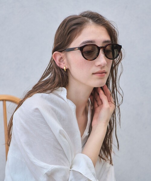 UNITED ARROWS（ユナイテッドアローズ）の「THICK クラウンパント サングラス（サングラス・レディース・ブラック/ダークブラウン・FREE）」の8枚目の写真