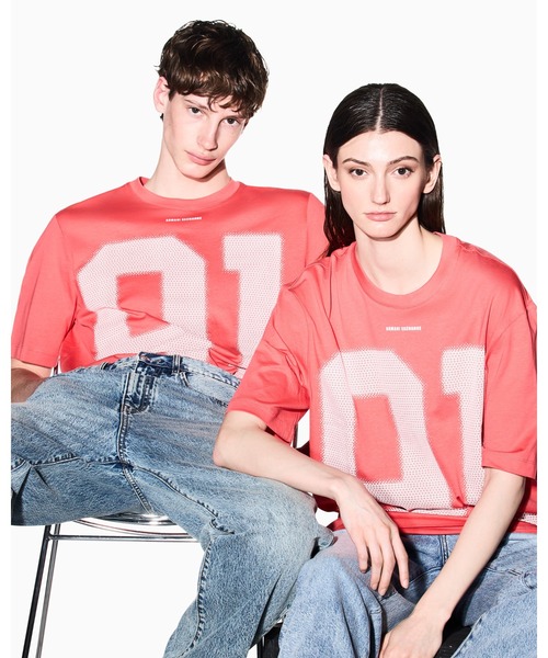 ARMANI EXCHANGE(アルマーニエクスチェンジ)の「【A|X アルマーニ エクスチェンジ】91ロゴ 半袖クルーネックTシャツ/REGULAR+(Tシャツ/カットソー・メンズ・ホワイト/グリーン/ピンク/インディゴブルー・X-LARGE/SMALL/MEDIUM/LARGE/XX-LARGE/X-SMALL)」の4枚目の写真