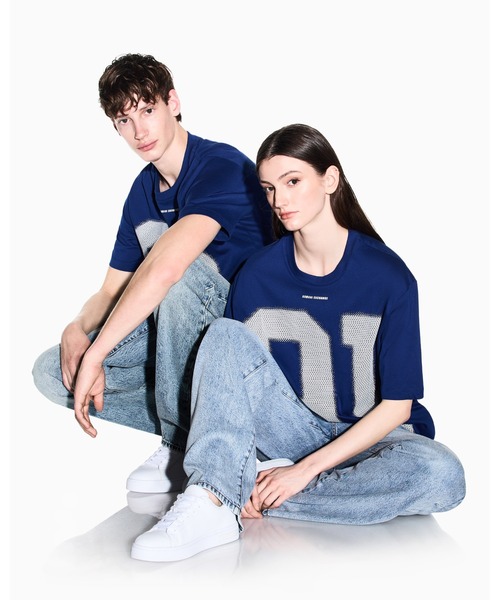 ARMANI EXCHANGE(アルマーニエクスチェンジ)の「【A|X アルマーニ エクスチェンジ】91ロゴ 半袖クルーネックTシャツ/REGULAR+(Tシャツ/カットソー・メンズ・ホワイト/グリーン/ピンク/インディゴブルー・X-LARGE/SMALL/MEDIUM/LARGE/XX-LARGE/X-SMALL)」の3枚目の写真