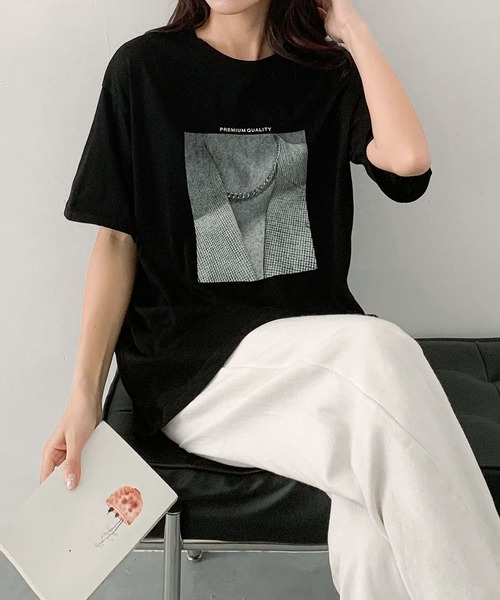 LOWO(ロワ)の「綿混 モノクロプリント オーバー Tシャツ(Tシャツ/カットソー・レディース・ブラック/チャコールグレー/ホワイト・FREE)」の5枚目の写真