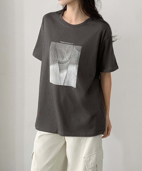 LOWO(ロワ)の「綿混 モノクロプリント オーバー Tシャツ(Tシャツ/カットソー・レディース・ブラック/チャコールグレー/ホワイト・FREE)」の14枚目の写真