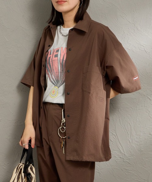 MARMOT（マーモット）の「[Marmot/マーモット] 別注 Dot Air ワンポイント刺繍ロゴ ショートスリーブシャツ (セットアップ可)（シャツ/ブラウス・レディース・グレー/ブラック/ブラウン・XL/L/M/S）」の3枚目の写真