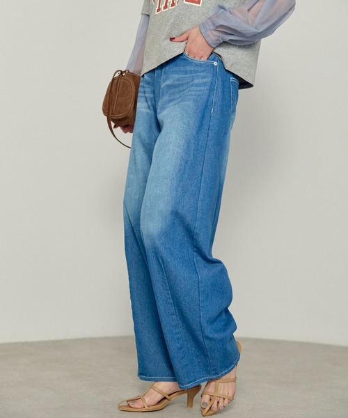 enhaut（アンオート）の「ヴィンテージ加工 デニム ワイド パンツ（デニムパンツ・レディース・ライトブルー/インディゴブルー・FREE）」の19枚目の写真