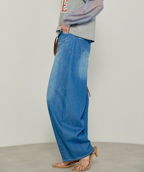 enhaut（アンオート）の「ヴィンテージ加工 デニム ワイド パンツ（デニムパンツ・レディース・ライトブルー/インディゴブルー・FREE）」の20枚目の写真