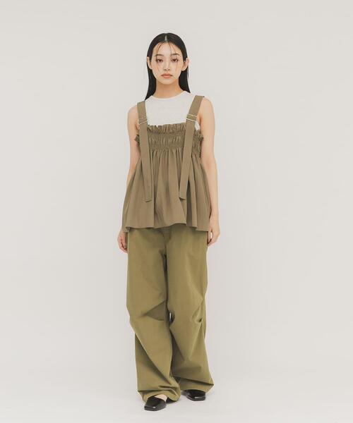 KBF(ケイビーエフ)の「WIDEカーゴパンツ(その他パンツ・レディース・ブラウン/オリーブ/アイボリー・ONE)」の13枚目の写真