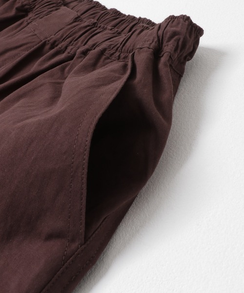 KBF(ケイビーエフ)の「WIDEカーゴパンツ(その他パンツ・レディース・ブラウン/オリーブ/アイボリー・ONE)」の4枚目の写真