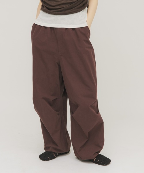KBF(ケイビーエフ)の「WIDEカーゴパンツ(その他パンツ・レディース・ブラウン/オリーブ/アイボリー・ONE)」の16枚目の写真