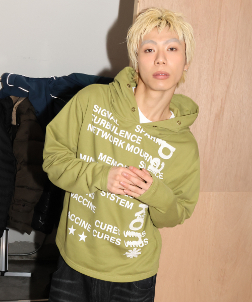 GLACK(グラック)の「GT176 パソコンタイポフード (GREEN)(パーカー・レディース・その他・LARGE/MEDIUM)」の3枚目の写真