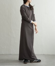 VENCEEXCHANGE（ヴァンスエクスチェンジ）の「レイヤードヘンリーネックロングワンピース（ワンピース）」