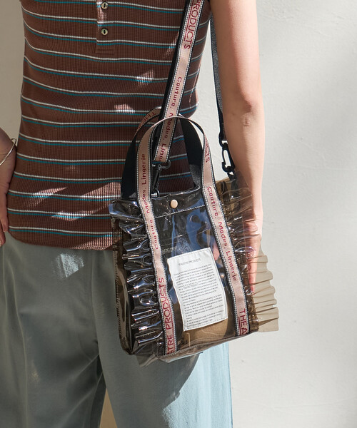 FREAK'S STORE(フリークスストア)の「THEATRE PRODUCTS × FREAK'S STORE/シアタープロダクツ 別注 ジャガードテープ フリル クリア トートバッグ S(ショルダーバッグ・レディース・チャコール/ホワイト/キャメル・ONE SIZE)」の15枚目の写真