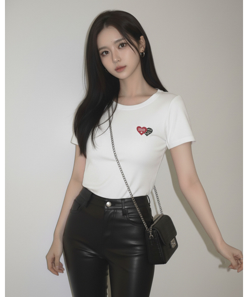 muahmuah（ムーアムーア）の「ラブラブムア クロップ半袖Tシャツ [3色]（Tシャツ/カットソー・レディース・アイボリー/ブラック/チャコール・FREE）」の14枚目の写真