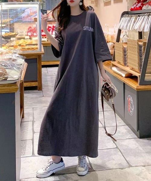 Flugge(フラッジー)の「ロゴ半袖Tシャツワンピース(ワンピース・レディース・グリーン/グレー・MEDIUM/LARGE)」の4枚目の写真