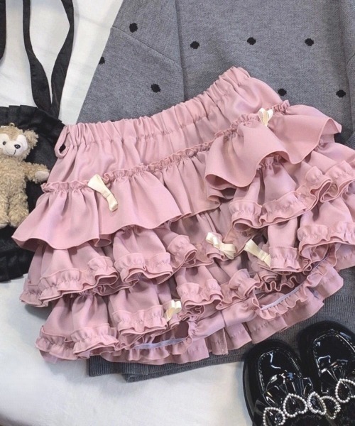 Beststore(ベストストア)の「地雷系女子必見 激カワ3段フリル ティアードミニスカート(インナーパンツ付き)ボリュームシルエット 地雷系 量産型(スカート・レディース・ピンク/レッド/パープル/ブルー・FREE)」の8枚目の写真
