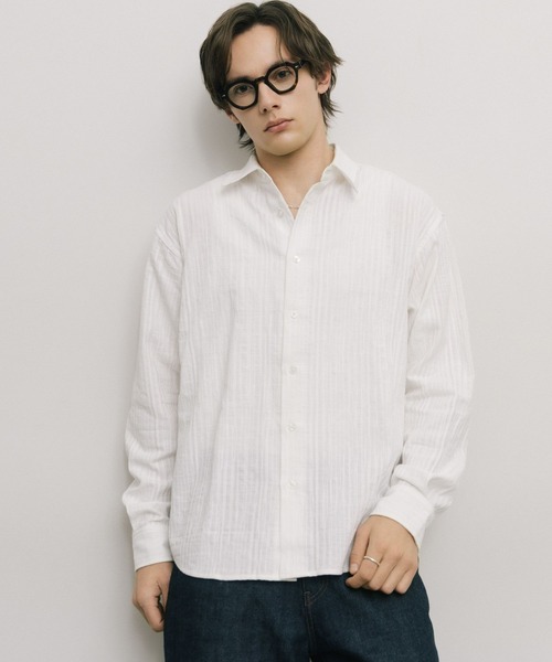 LURAKU(ルラク)の「【LURAKU】Jacquard Regular Shirt / ジャガードレギュラーシャツ(シャツ/ブラウス・メンズ・オフホワイト/ブラック・LARGE/MEDIUM)」の3枚目の写真