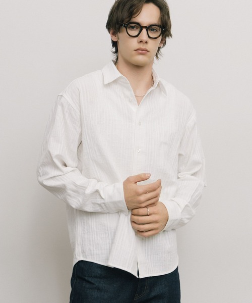 LURAKU(ルラク)の「【LURAKU】Jacquard Regular Shirt / ジャガードレギュラーシャツ(シャツ/ブラウス・メンズ・オフホワイト/ブラック・LARGE/MEDIUM)」の4枚目の写真