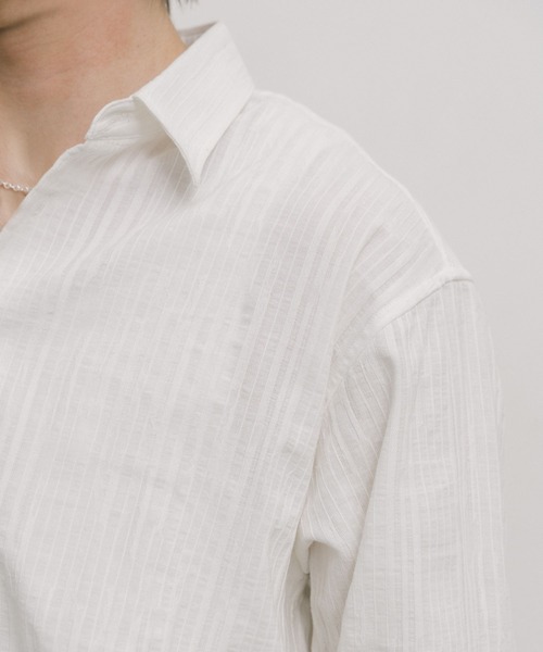 LURAKU(ルラク)の「【LURAKU】Jacquard Regular Shirt / ジャガードレギュラーシャツ(シャツ/ブラウス・メンズ・オフホワイト/ブラック・LARGE/MEDIUM)」の6枚目の写真