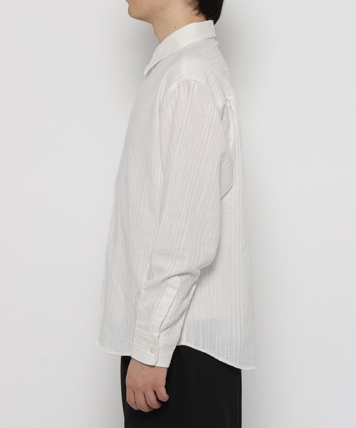 LURAKU(ルラク)の「【LURAKU】Jacquard Regular Shirt / ジャガードレギュラーシャツ(シャツ/ブラウス・メンズ・オフホワイト/ブラック・LARGE/MEDIUM)」の13枚目の写真