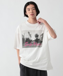 GEORGE'S（ジョージズ）の「カラーロゴフォトプリントTシャツ（Tシャツ/カットソー）」