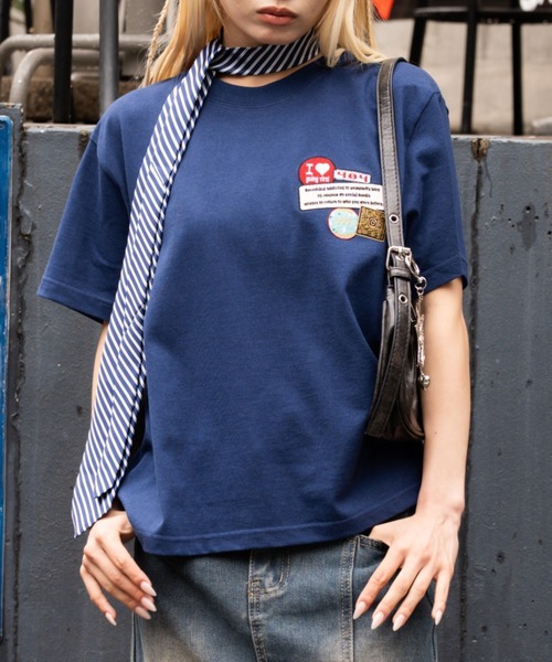 FLUKE HOLIC(フロックホリック)の「EMB patch logo TEE(Tシャツ/カットソー・レディース・ホワイト/ネイビー/ブラック・SMALL/LARGE/MEDIUM)」の7枚目の写真