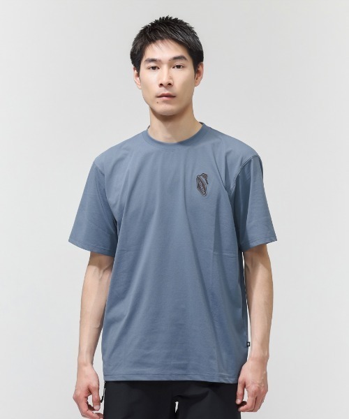 CONVERSE(コンバース)の「【別注】コンバース AP EM OP EB TEE M 半袖Tシャツ 限定コラボ(Tシャツ/カットソー・メンズ・オフホワイト/ブルーグレー/ブラック/ブラウン・M/L/LL)」の4枚目の写真