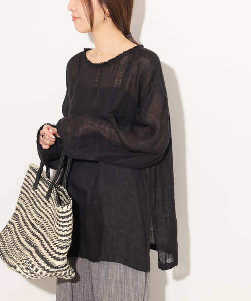 JOURNAL STANDARD relume(ジャーナルスタンダード レリューム)の「リネンガーゼロングスリーブビッグプルオーバー(シャツ/ブラウス・レディース・ホワイト/ブラック/ブラウン・FREE)」の2枚目の写真