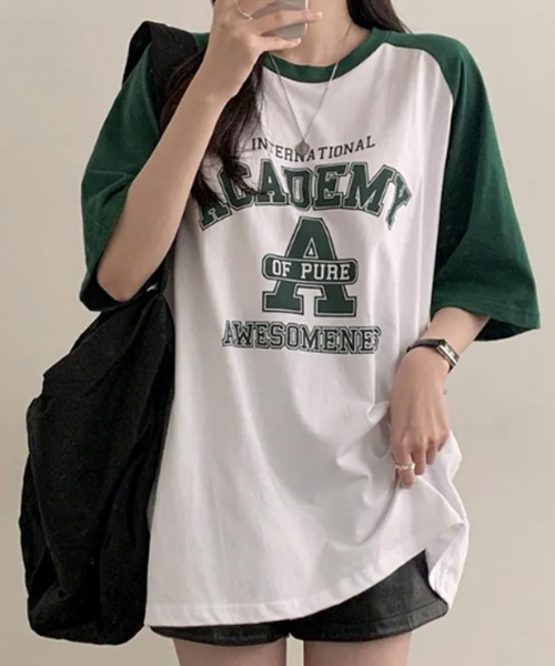 VIVID LADY(ビビッドレディー)の「カレッジロゴ 配色 ラグランTシャツ 半袖カットソー(Tシャツ/カットソー・レディース・ワイン/ブラック/グリーン/ネイビー・FREE)」の12枚目の写真