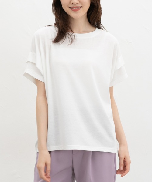 Honeys(ハニーズ)の「【ハニさら・接触冷感・吸水速乾・UVカット・遮熱】ショルダータックTシャツ(Tシャツ/カットソー・レディース・スミクロ/ホワイト系その他2/オフホワイト/ブラック/ホワイト×ブラック・S/M/L)」の2枚目の写真