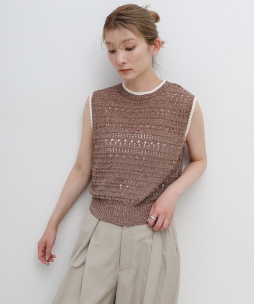 select MOCA(セレクトモカ)の「透かし編みバイカラーフレンチニットベスト(ニット/セーター・レディース・オフホワイト/ブラウン/ブラック・FREE)」の3枚目の写真