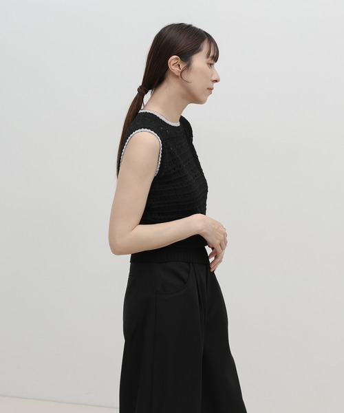 select MOCA(セレクトモカ)の「透かし編みバイカラーフレンチニットベスト(ニット/セーター・レディース・オフホワイト/ブラウン/ブラック・FREE)」の18枚目の写真